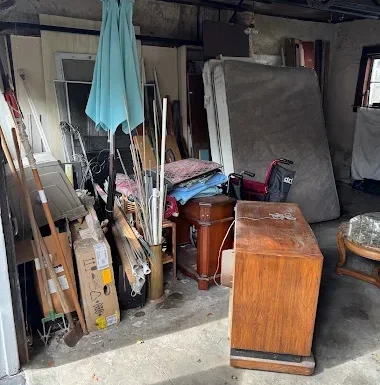 Furniture Removal In Holden